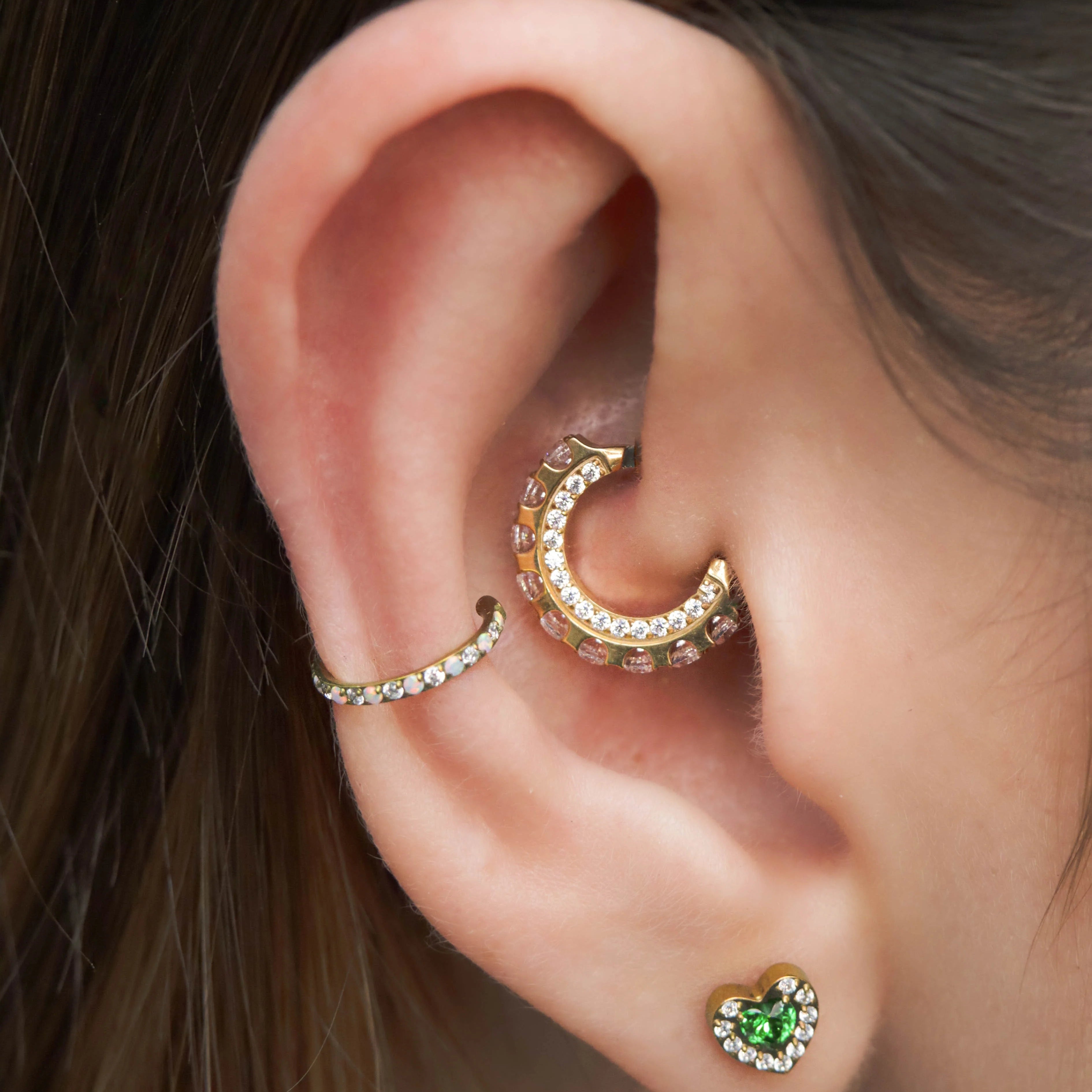 Labret Corazón Verde en Titanio Grado Implante