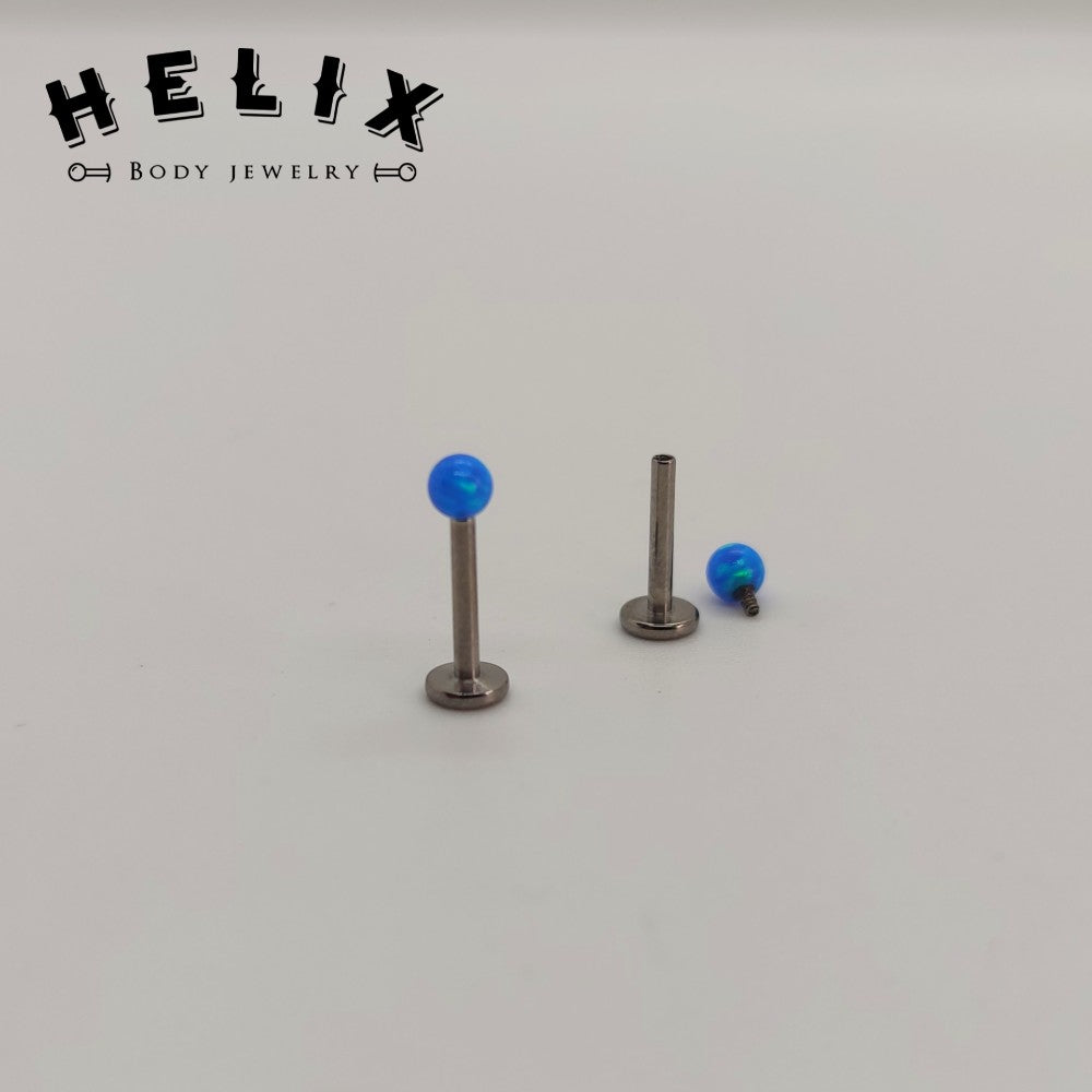 Labret Básico con Ópalo en Titanio