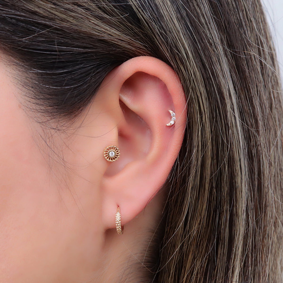 Labret Espiral en Oro 18K con Diamante