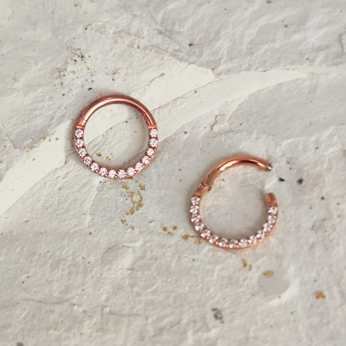 Frontal Zircon Clicker Hoop in Rose Gold Titanium